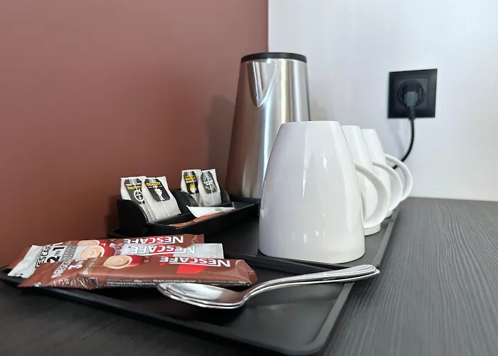 Nourt & Kitchen קרפאז'