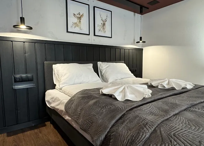 Nourt & Kitchen לינה וארוחת בוקר